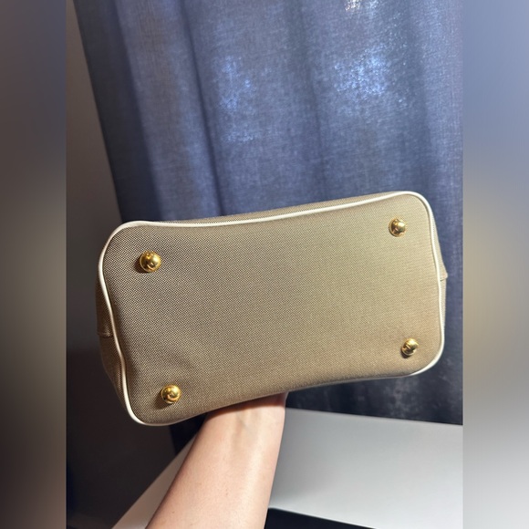 Prada White Jacquard Logo Tote 2-way design Crossbody or Handbag - Picture 10 of 16